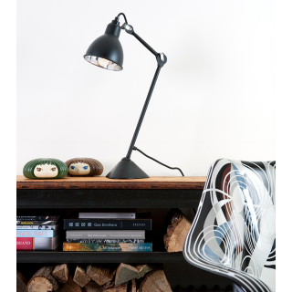 NO 205 bordlampe