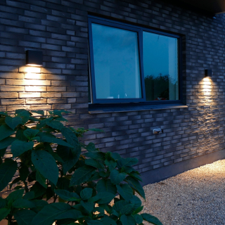 Fix væglampe